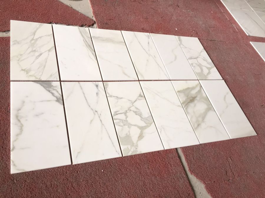 calacatta gold natural