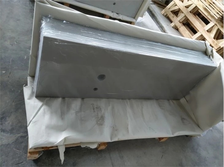 grey quartz countertop