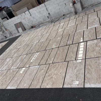 Marmora grīdas flīzes smilškrāsas