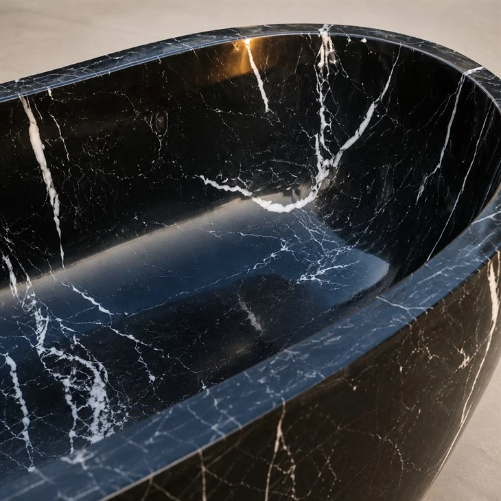 02_black-marble-bathtub-inner-veining-detail-clean