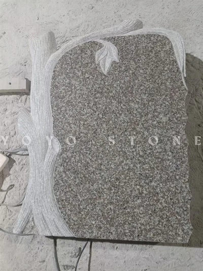 G664 Granīta koka kapakmens